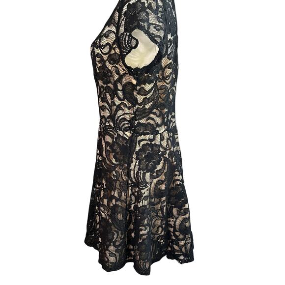 Vtg Black Lace Dress Lined Tulle USA XL Whimsy Goth Punk A-line Holiday LA Scala - Picture 4 of 7